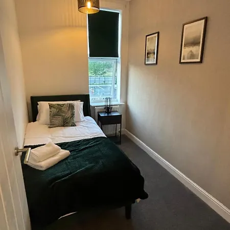 Stunning House - Sleeps 7 - 5 Mins Walk To Lincoln High Street - Parking - Wifi Villa Exterior photo